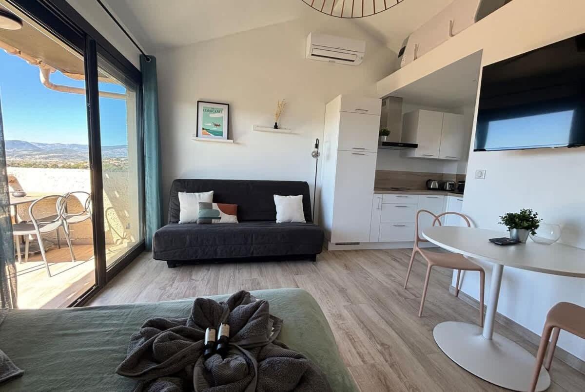 Studio Vue Mer A Porticcio Piscine Et Parking Εξωτερικό φωτογραφία