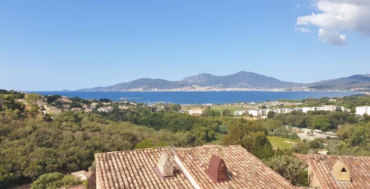 Studio Vue Mer A Porticcio Piscine Et Parking Εξωτερικό φωτογραφία